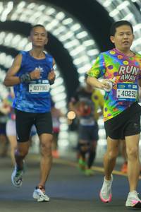 BIB: 198, 40790, 40252
                            <button type="button" onclick="openModal(20627467)" class="btn btn-primary btn-sm float-right btn-popup" data-toggle="modal" data-target=".modal-high-quality">
                        <i class="fas fa-shopping-cart"></i> Add to Cart
                    </button>
                                            <button type="button" onclick="isThisMe(20627467, true)" class="btn btn-success btn-sm float-right btn-popup btn-isme hidden" data-toggle="tooltip" data-placement="bottom" title="นี่คือรูปของคุณใช่ไหม คลิกที่นี่เพื่อเอาเข้าอัลบั้ม">
                        <i class="fas fa-plus"></i> Add to album
                    </button>
                    <button type="button" onclick="isThisMe(20627467, false)" class="btn btn-warning btn-sm float-right btn-popup btn-isnotme hidden">
                        <i class="fas fa-ban"></i> Remove from album
                    </button>